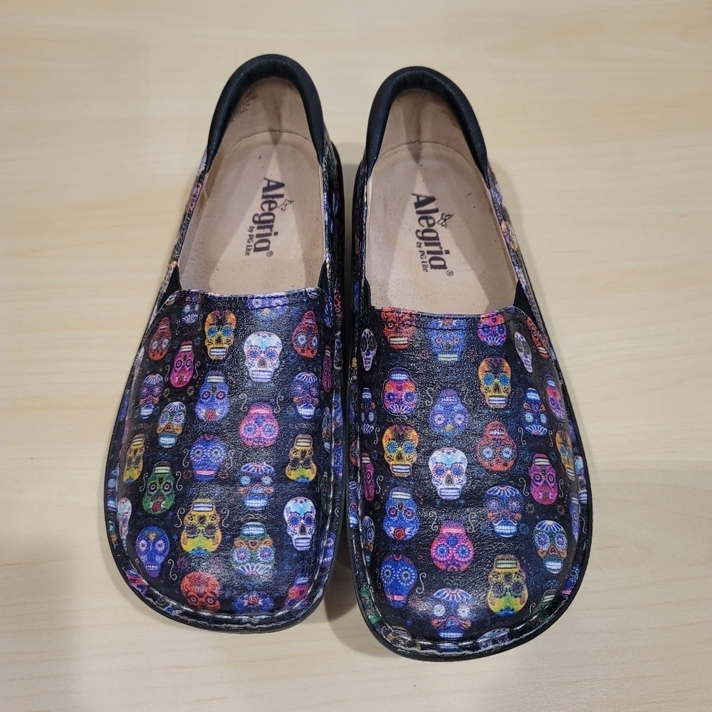 Sz 39 EU Alegria by PG Lite Debra Sugar Skulls Shoe